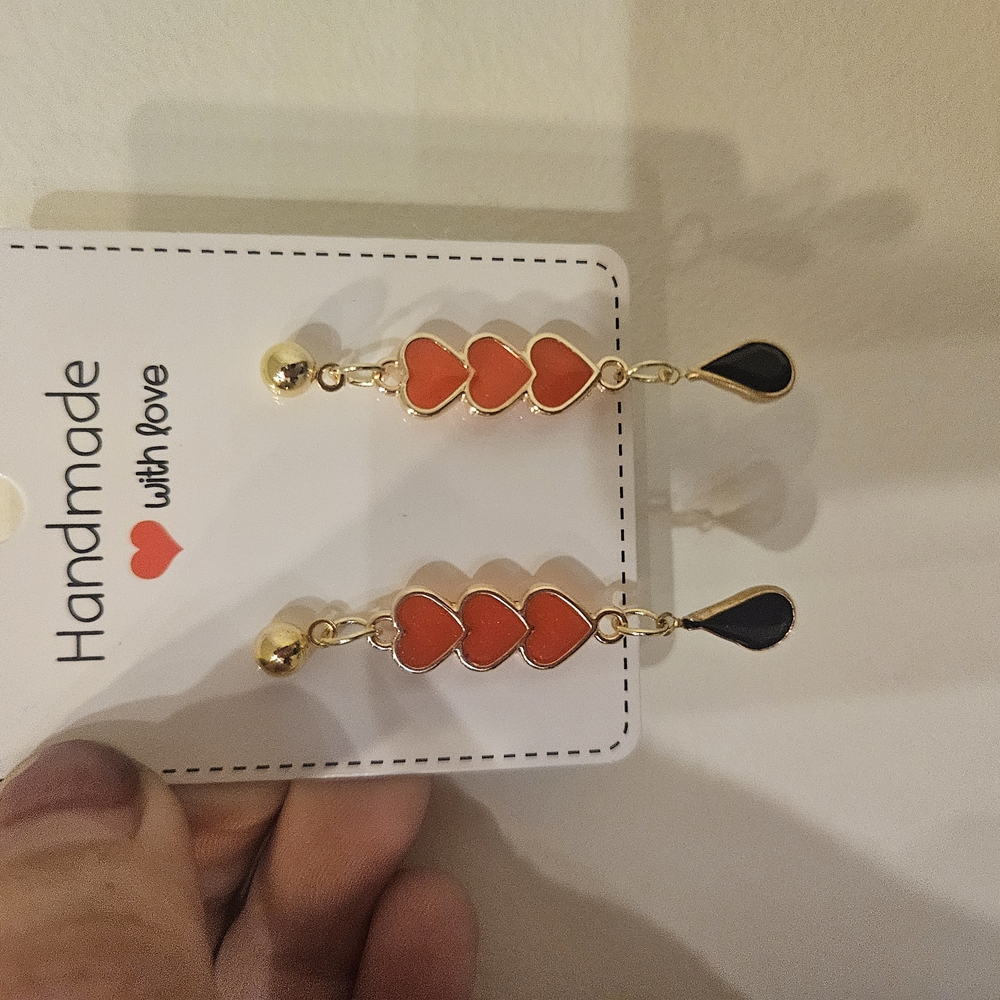 RESIN Handmade Love Heart Earrings - Red and Black